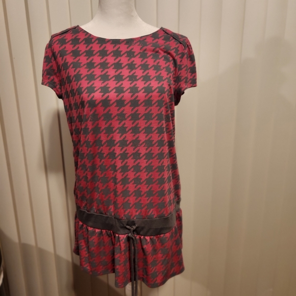 Xhilaration Pattern Top - Picture 2 of 7